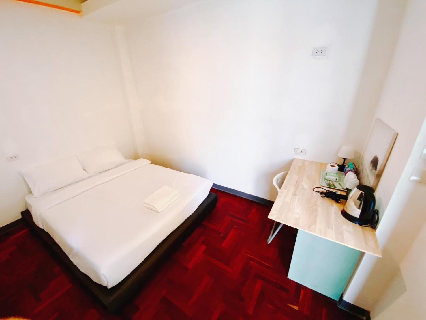 Go Inn Silom Bts Surasak X โกอินน์ สีลม บีทีเอส สถานีสุรศักดิ์ กรุงเทพมหานคร ภายนอก รูปภาพ